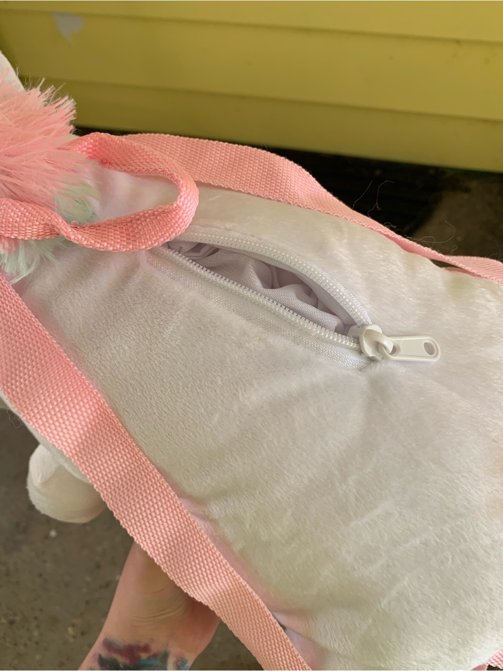 Unicorn Backpack - Picture 3 of 5